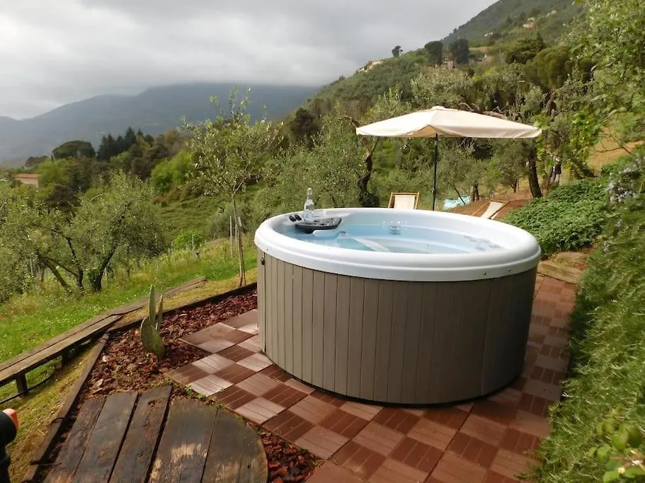 Chalet Le Vigne Del Grillo Villa Camaiore Italy
